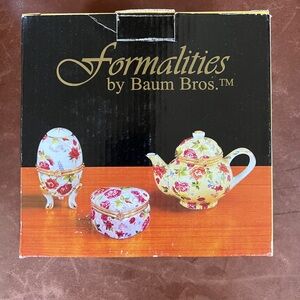 Baum Bros. Floral Tea Set